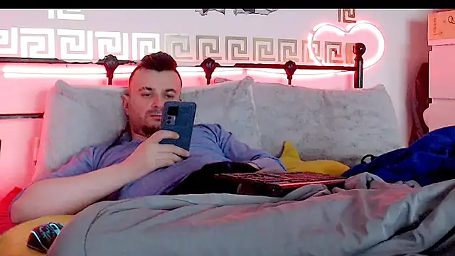 Snapshot of erotico69xxx chatting on 23, 9, 2025 erotico69xxx online show from 23, 9, 2025