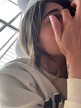 Ameellie online show from 27, 2, 2025