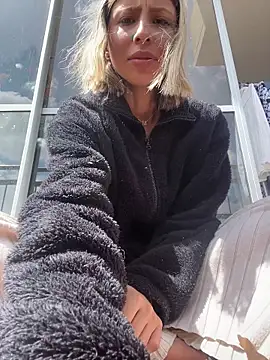 Ameellie online show from 21, 12, 2025