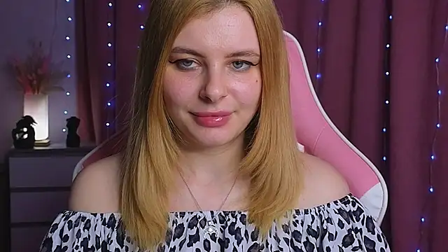 Snapshot of Day-off chatting on 19, 11, 2025 Day-off online show from 19, 11, 2025