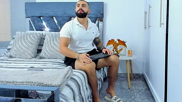 Snapshot of Zack_Froone chatting on 10, 2, 2026 Zack Froone online show from 10, 2, 2026