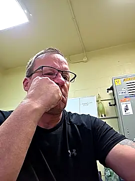 Snapshot of Cockrub1 chatting on 6, 3, 2026 Cockrub1 online show from 6, 3, 2026
