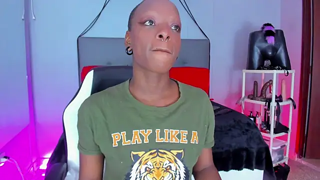 Snapshot of Coco_Kiss chatting on 31, 10, 2025 Coco Kiss online show from 31, 10, 2025