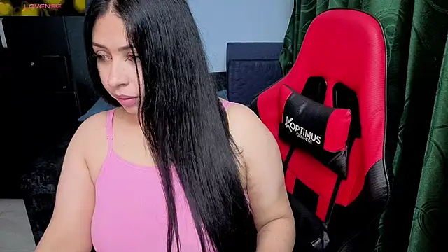 Snapshot of charlotee_lovee69 chatting on 20, 6, 2026 charlotee lovee69 online show from 20, 6, 2026