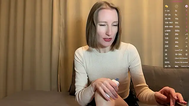 Snapshot of MonikaBos chatting on 24, 2, 2025 MonikaBos online show from 24, 2, 2025