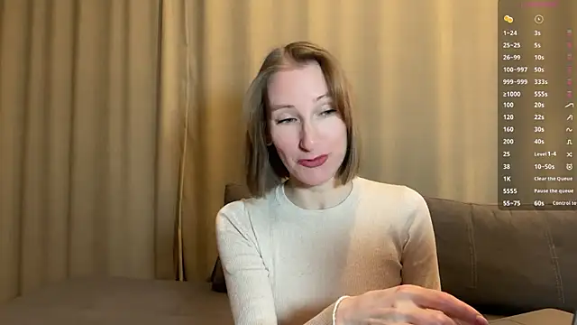 Snapshot of MonikaBos chatting on 27, 2, 2025 MonikaBos online show from 27, 2, 2025