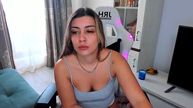 Snapshot of EveEvian chatting on 14, 1, 2025 EveEvian online show from 14, 1, 2025