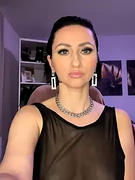 Snapshot of KatyEvanss chatting on 26, 11, 2025 KatyEvanss online show from 26, 11, 2025