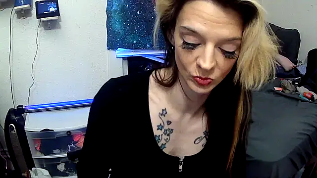 Snapshot of dangereyez0010 chatting on 4, 3, 2026 dangereyez0010 online show from 4, 3, 2026