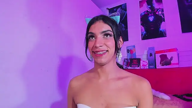 Alahia Rodriguez online show from 23, 3, 2025