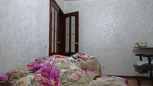 Nelly Fischer online show from 16, 1, 2025