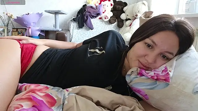 Nelly Fischer online show from 13, 2, 2025