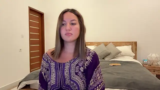 Nelly Fischer online show from 22, 9, 2025