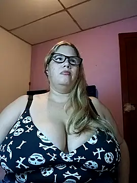 EllisW8 online show from 11, 4, 2026