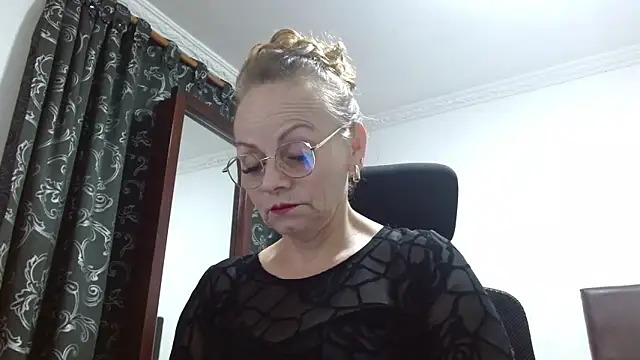 asleycavta online show from 20, 11, 2025