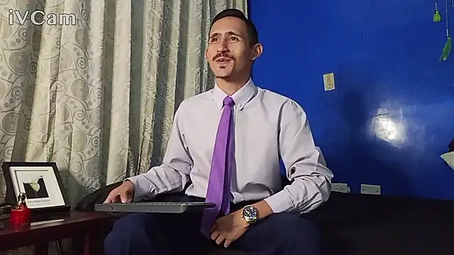 HomeAloneK online show from 13, 11, 2025