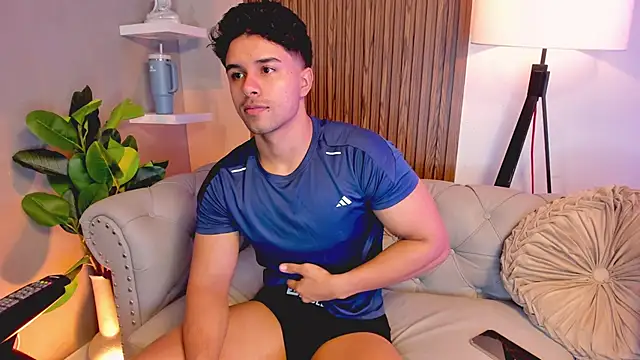 liam collins21 online show from 3, 12, 2025