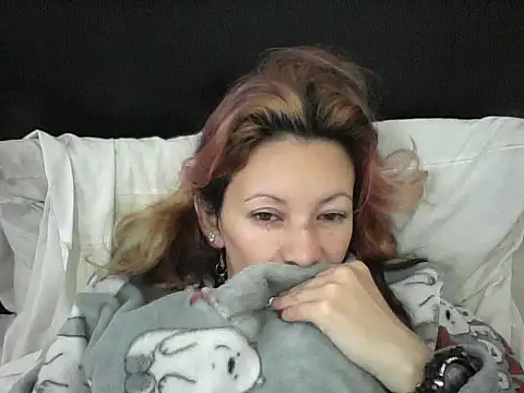 Snapshot of Paulita_x3 chatting on 27, 12, 2024 Paulita x3 online show from 27, 12, 2024