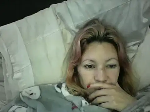 Snapshot of Paulita_x3 chatting on 28, 12, 2024 Paulita x3 online show from 28, 12, 2024