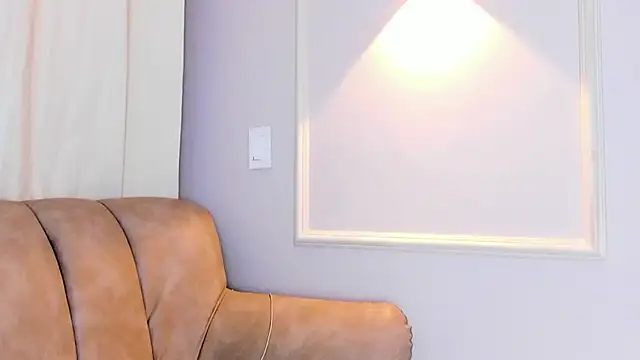 Snapshot of Lia_walton chatting on 25, 2, 2025 Lia walton online show from 25, 2, 2025