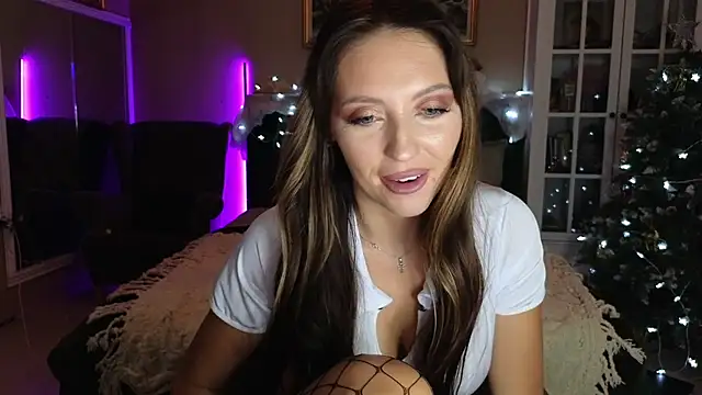 JoanneGG online show from 13, 12, 2024