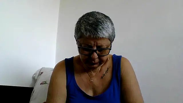roseblak42 online show from 29, 7, 2026