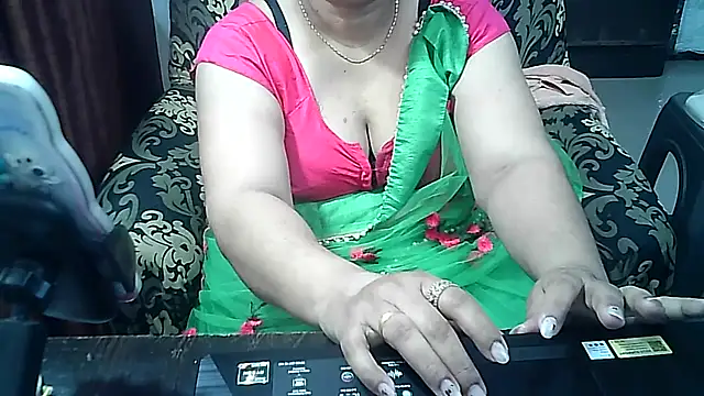 Snapshot of Punambhabisexy chatting on 6, 10, 2025 Punambhabisexy online show from 6, 10, 2025