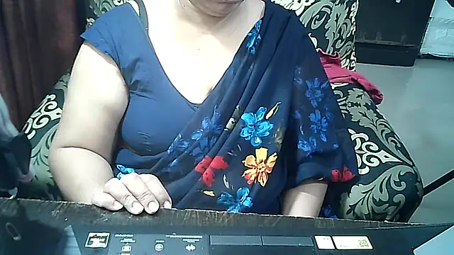 Snapshot of Punambhabisexy chatting on 20, 11, 2025 Punambhabisexy online show from 20, 11, 2025