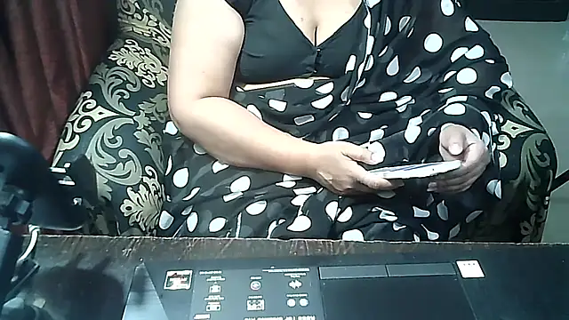 Snapshot of Punambhabisexy chatting on 14, 12, 2025 Punambhabisexy online show from 14, 12, 2025