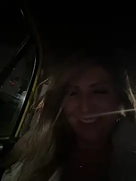 Snapshot of _Abril-Office1 chatting on 17, 1, 2025 Abril-Office1 online show from 17, 1, 2025