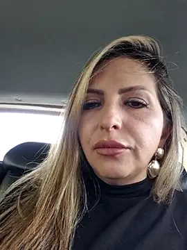 Snapshot of _Abril-Office1 chatting on 17, 3, 2025 Abril-Office1 online show from 17, 3, 2025