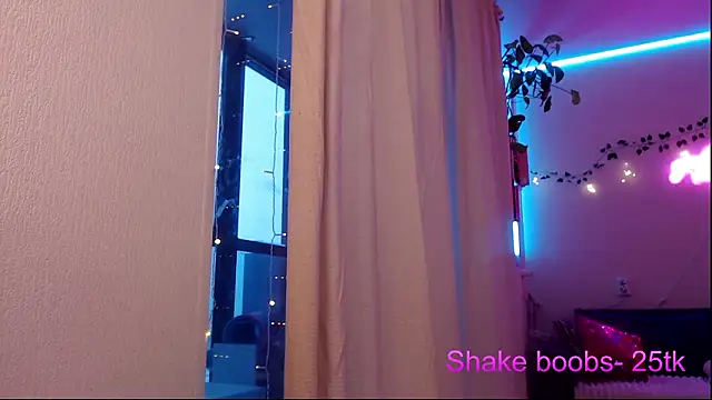 Snapshot of MollyPercocet-13 chatting on 4, 3, 2026 MollyPercocet-13 online show from 4, 3, 2026