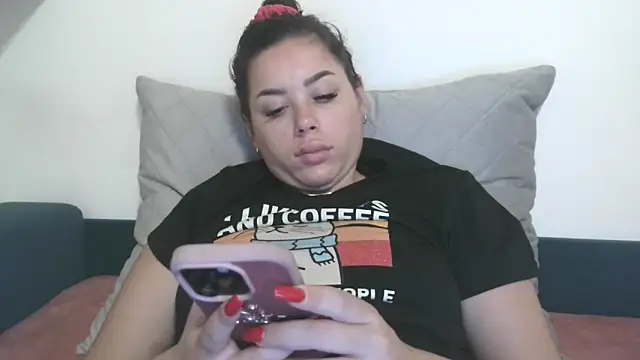 LovelyJulliette online show from 19, 11, 2025