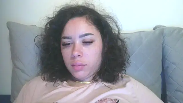 LovelyJulliette online show from 3, 12, 2025