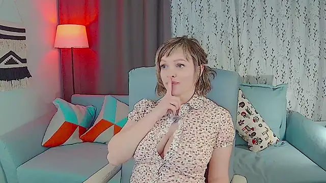 NandiSmile online show from 4, 3, 2026