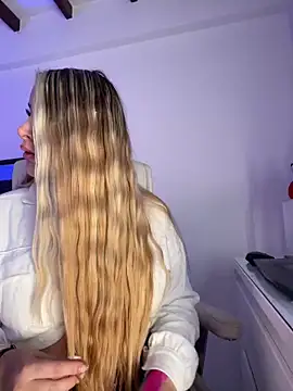 Snapshot of natashasweet chatting on 15, 2, 2025 natashasweet online show from 15, 2, 2025