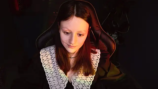 Snapshot of VeliraBraitberg chatting on 4, 1, 2025 VeliraBraitberg online show from 4, 1, 2025