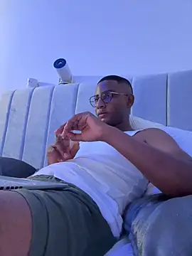 Snapshot of Arwens_bell08 chatting on 12, 1, 2025 Arwens bell08 online show from 12, 1, 2025