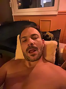 Adventurehotman online show from 2, 11, 2025