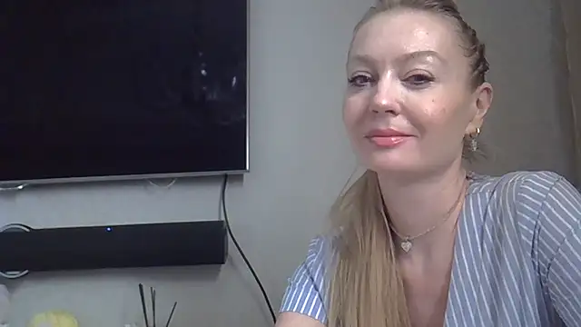 ZarinaSwift online show from 7, 2, 2026