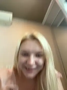 AmmyHot online show from 19, 4, 2026