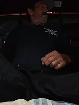 Hotbodyscottie online show from 3, 3, 2026