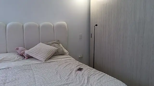 Celeste Tailor  online show from 4, 3, 2026