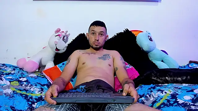 Bad Couple 1 online show from 4, 12, 2024