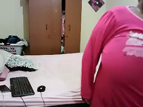 HOTBIGMELONSxx online show from 11, 3, 2025