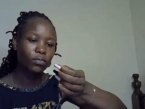 Snapshot of Sonnia_ chatting on 11, 3, 2025 Sonnia online show from 11, 3, 2025