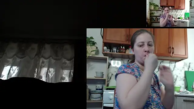 Sakura Green online show from 23, 11, 2025