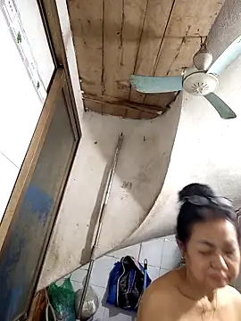 Hotestlove online show from 11, 2, 2026