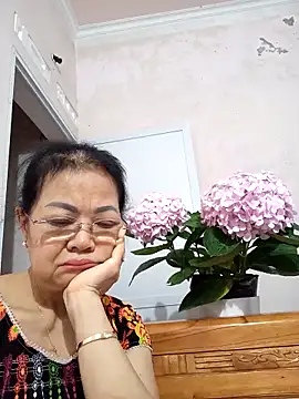 Snapshot of Hotestlove chatting on 19, 4, 2026 Hotestlove online show from 19, 4, 2026