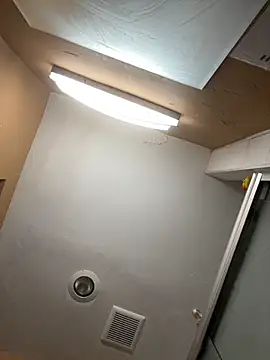 Crackkers online show from 23, 10, 2025